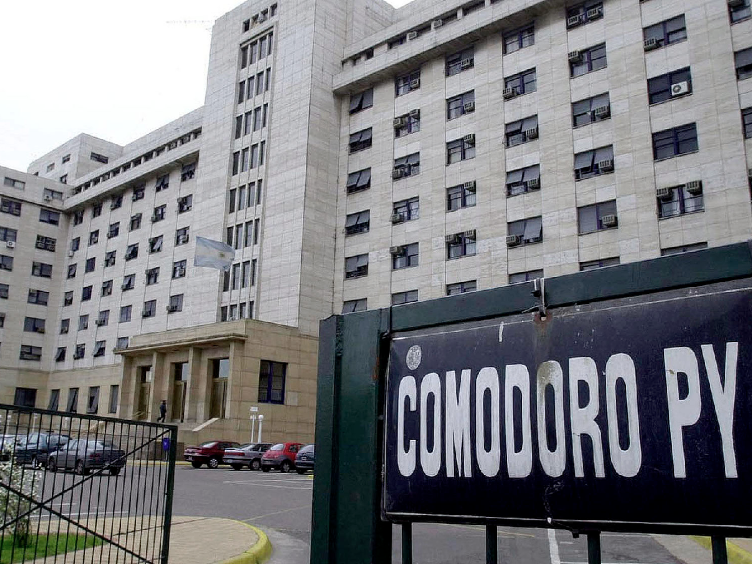 En Comodoro Py hay sorpresa por el resultado electoral y las causas contra Cristina Kirchner se definen en tribunales orales