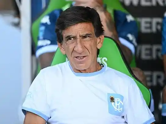 Costas analizó la derrota ante Independiente.