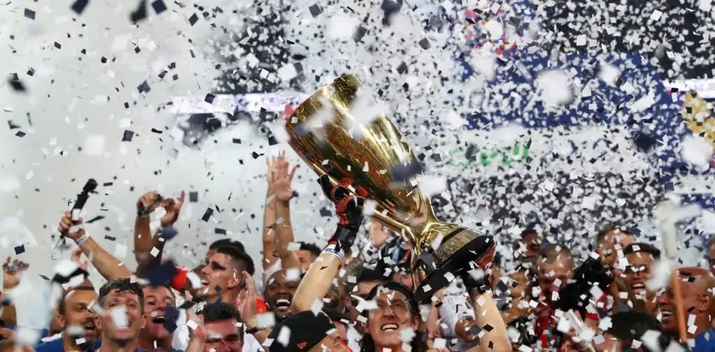 Corinthians y Flamengo festejaron en los estaduales