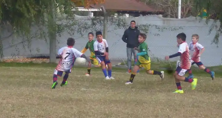 Fútbol Infantil: La fecha postergada se jugará este sábado