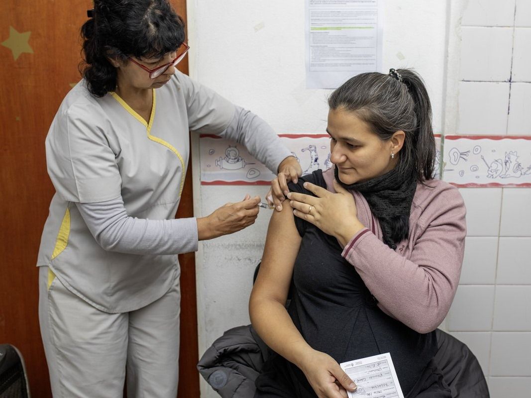 Extienden la vacunación contra el Virus Sincicial Respiratorio en todos los CAPS durante septiembre