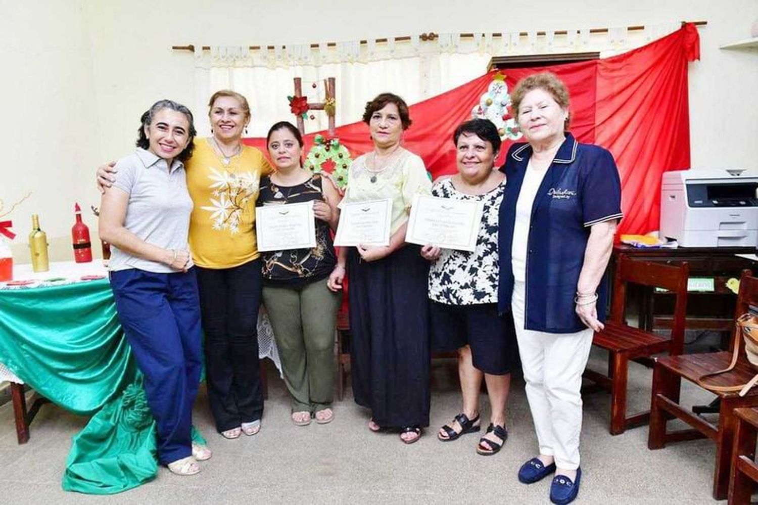 La Biblioteca Margarita Diez cerró el taller de
confección de elementos con materiales reciclados