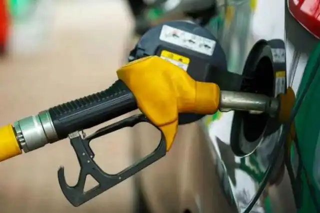 Efecto dólar: corralones y estaciones de servicio dejan de vender insumos
