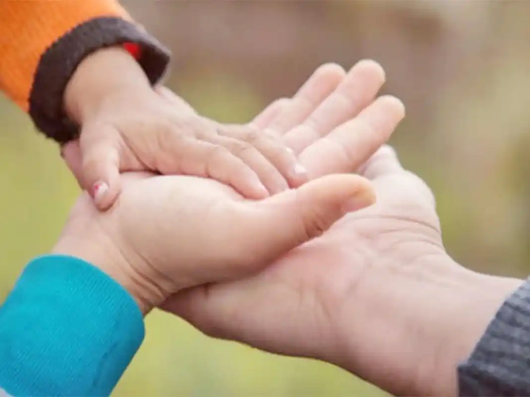 Abren inscripción para adopción: 57 niños y 30 adolescentes esperan una familia en Entre Ríos