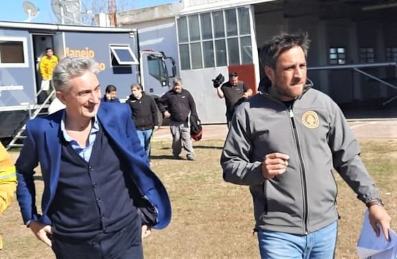Bomberos San Pedro adhiere al sirenazo en repudio al viceministro de Ambiente