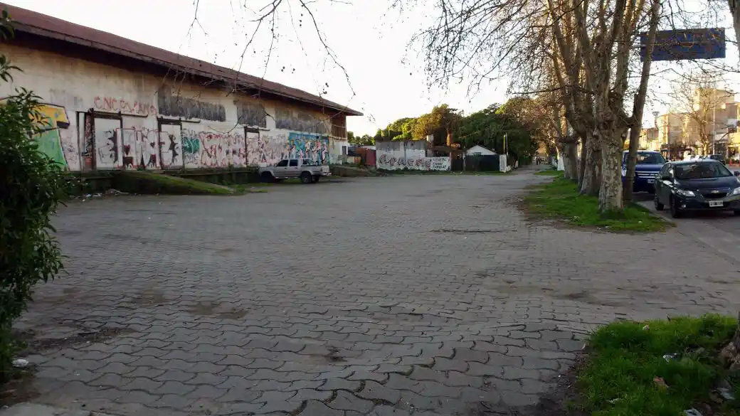 Plaza Rocha: cerca de 600 feriantes solicitaron el traslado