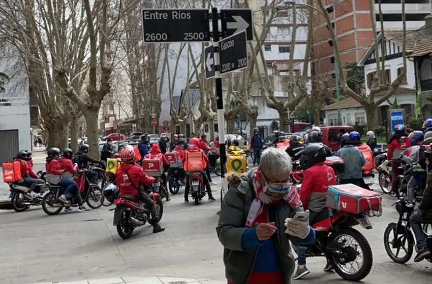 Reclamo de repartidores: "Queremos salir a trabajar tranquilos"