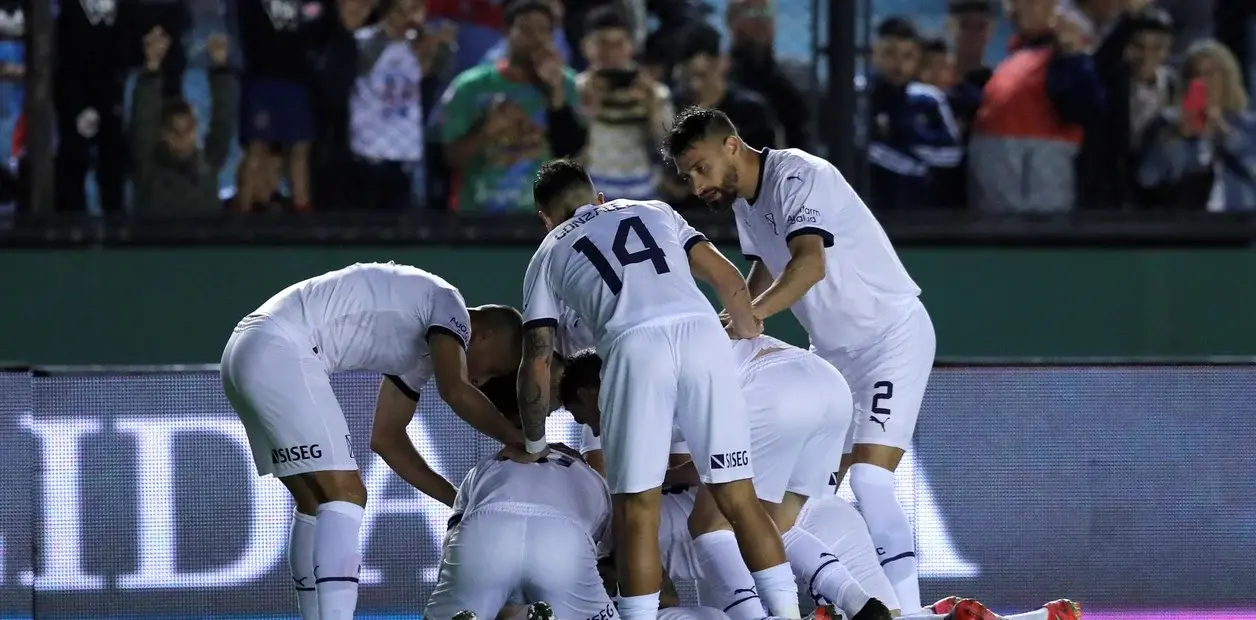 Independiente le ganó a Arsenal en Sarandí y extendió su racha positiva