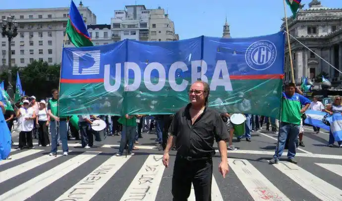 Paritarias docentes: UDOCBA pedirá "un resarcimiento histórico"