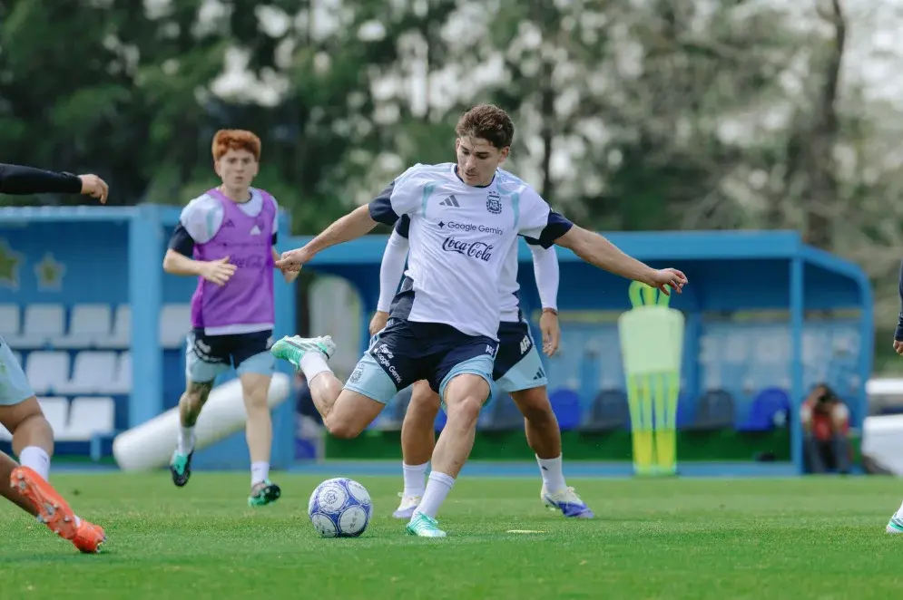 La Selección completó un nuevo día de entrenamientos de cara a los amistosos de la fecha FIFA