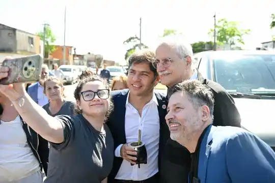 Kicillof encabezó actos en múltiples puntos del conurbano para apuntalar la candidatura de Jorge Taiana