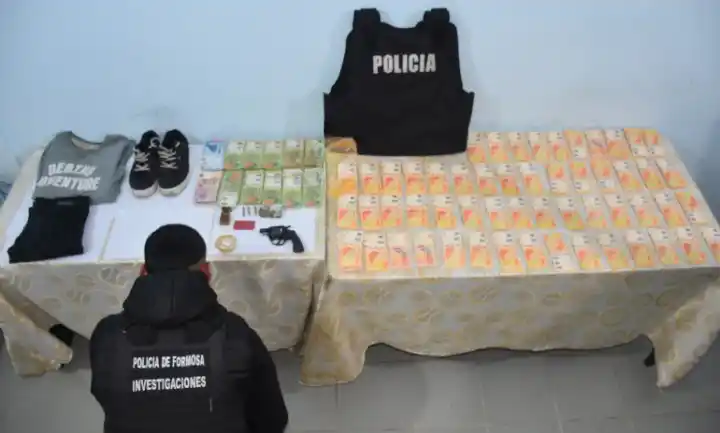 Robo a Cambista: La Policía detuvo a dos sospechosos y recuperó una importante suma de dinero