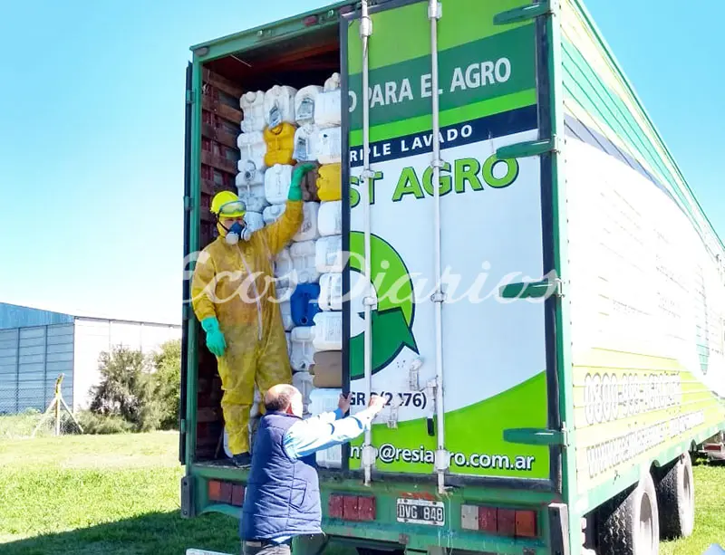 Se recolectaron unos 7.200 bidones vacíos de agroquímicos