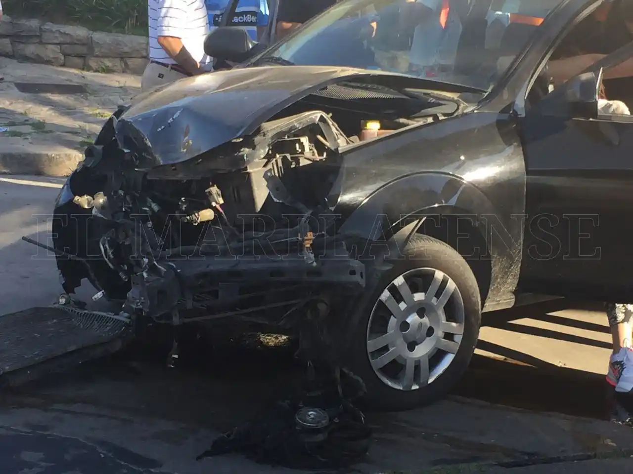 Espectacular choque en Alberti y Viamonte