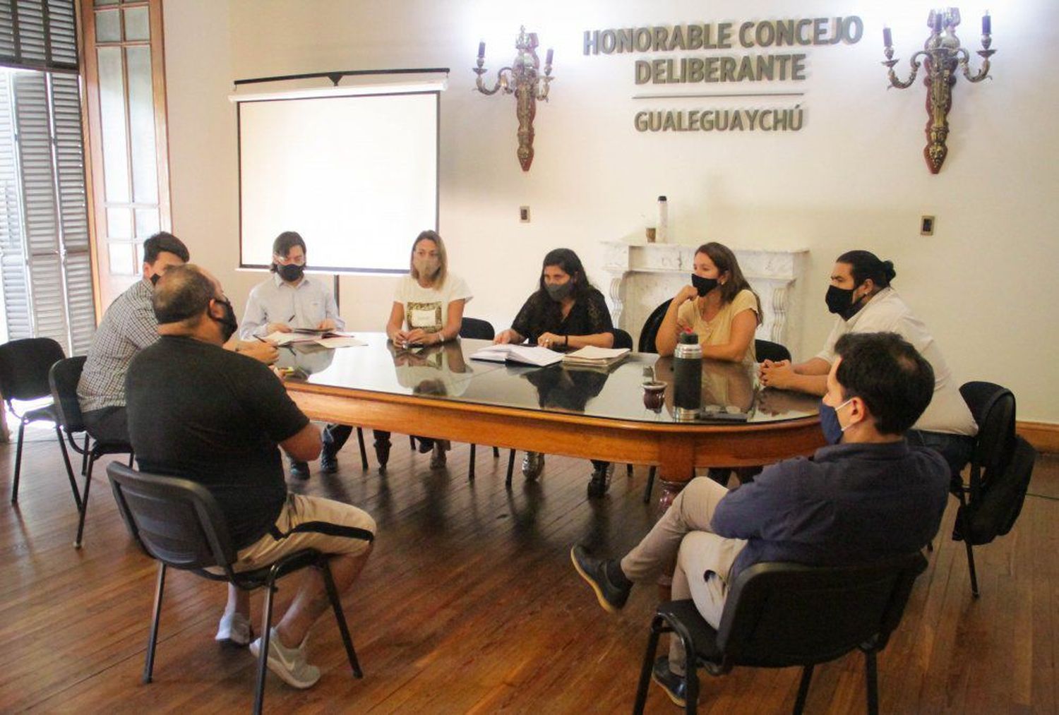 Concejales analizaron el ordenamiento del tránsito pesado con Camioneros