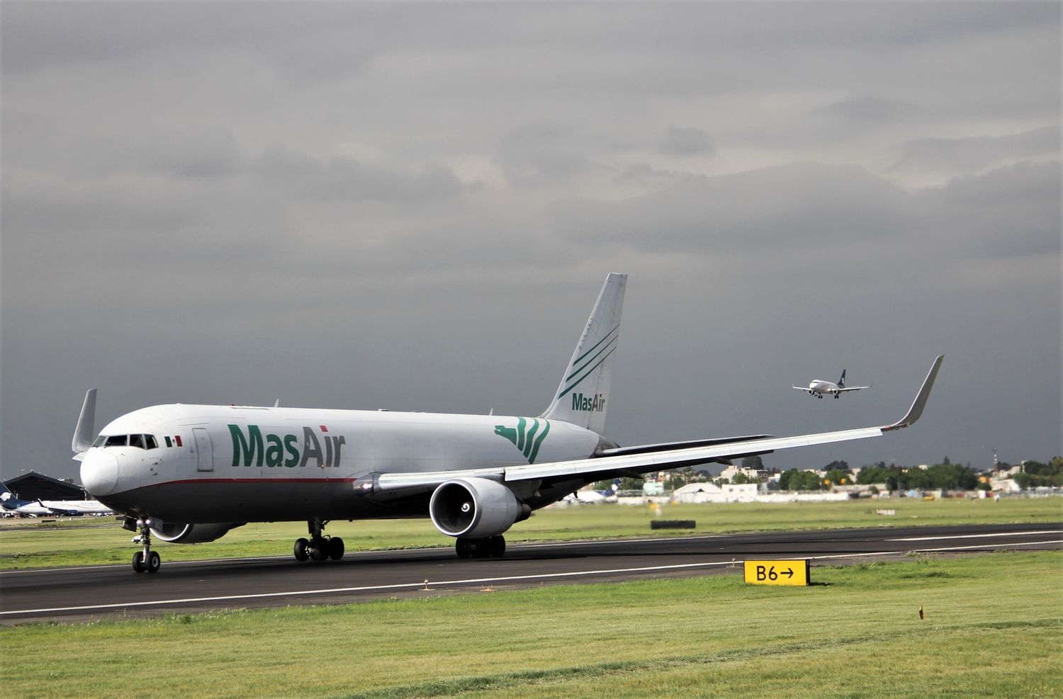 México: Mas retiró sus últimos Boeing 767 cargueros