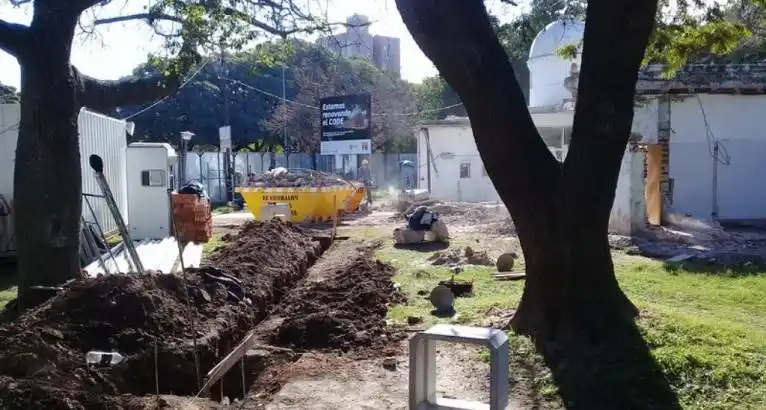 Preocupa la paralización de la obra en el CODE