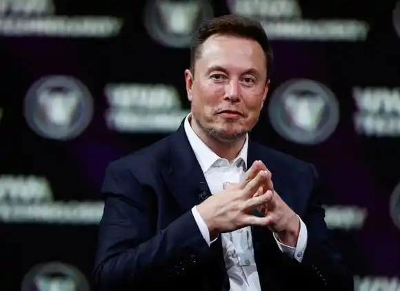 Elon Musk denunció que el juez De Moraes está violando la ley brasileña al bloquear X en el país