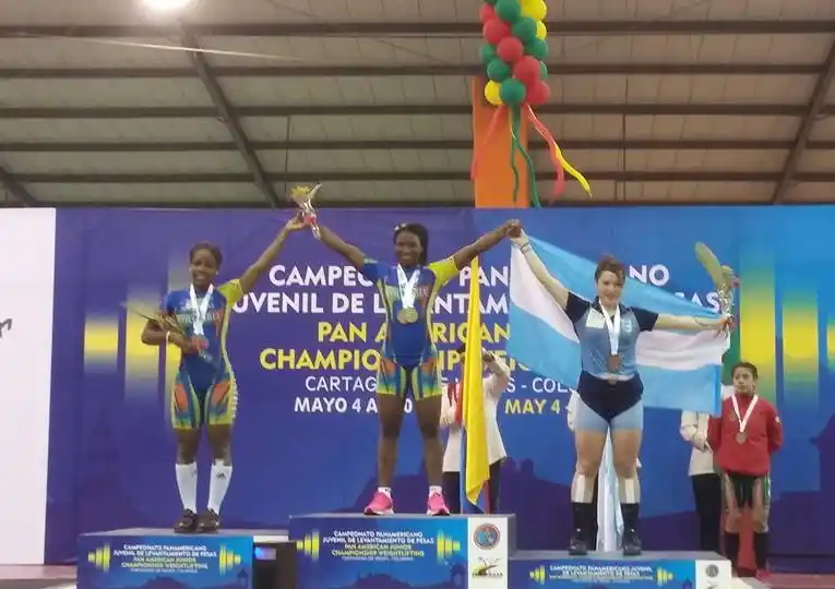 Bronce Juvenil para Sasha Nievas