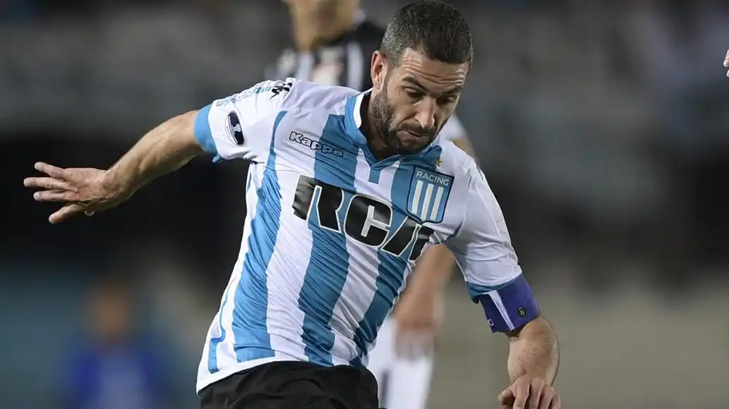 Lisandro López: “No pienso en el retiro”