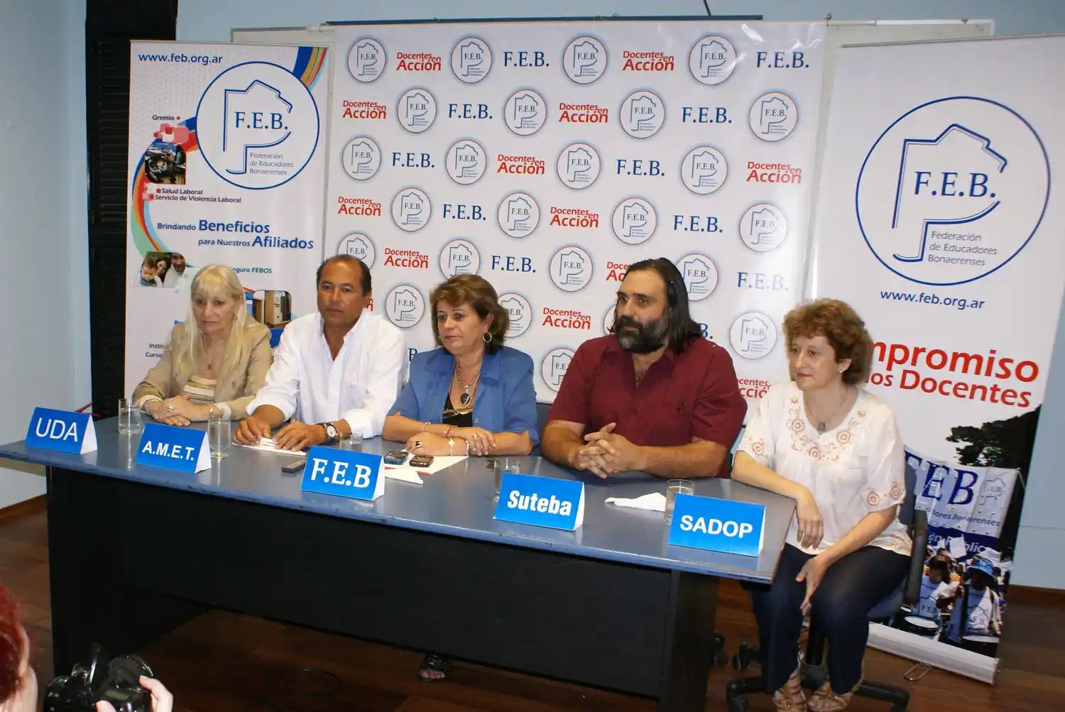 Inicio de clases: Vidal convocó a los docentes para intentar destrabar el conflicto