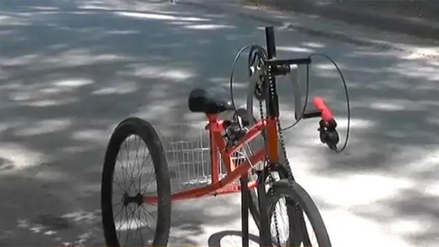 Fabricó bicicleta adaptada para discapacitado que es fanático del cicloturismo