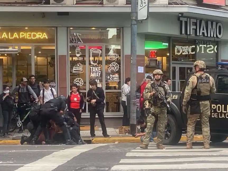 marcha de los barras bravas