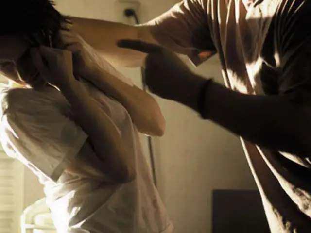 Un joven terminó internado por defender a su ex de la pareja actual