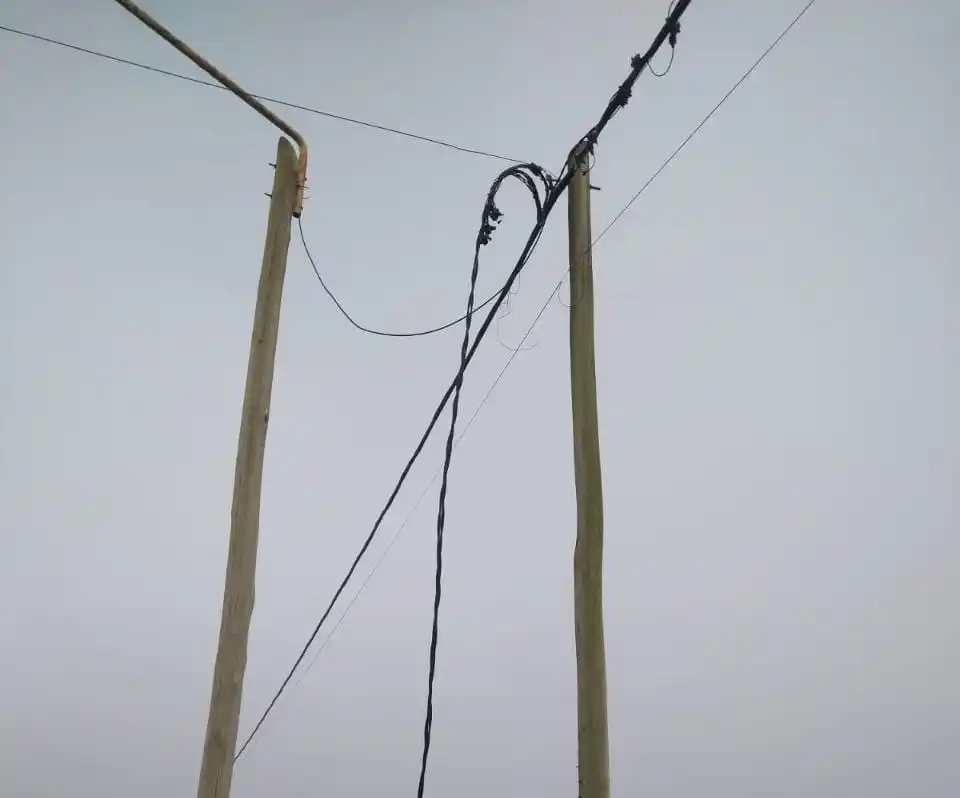 Robaron cables en Villa Cordobita
