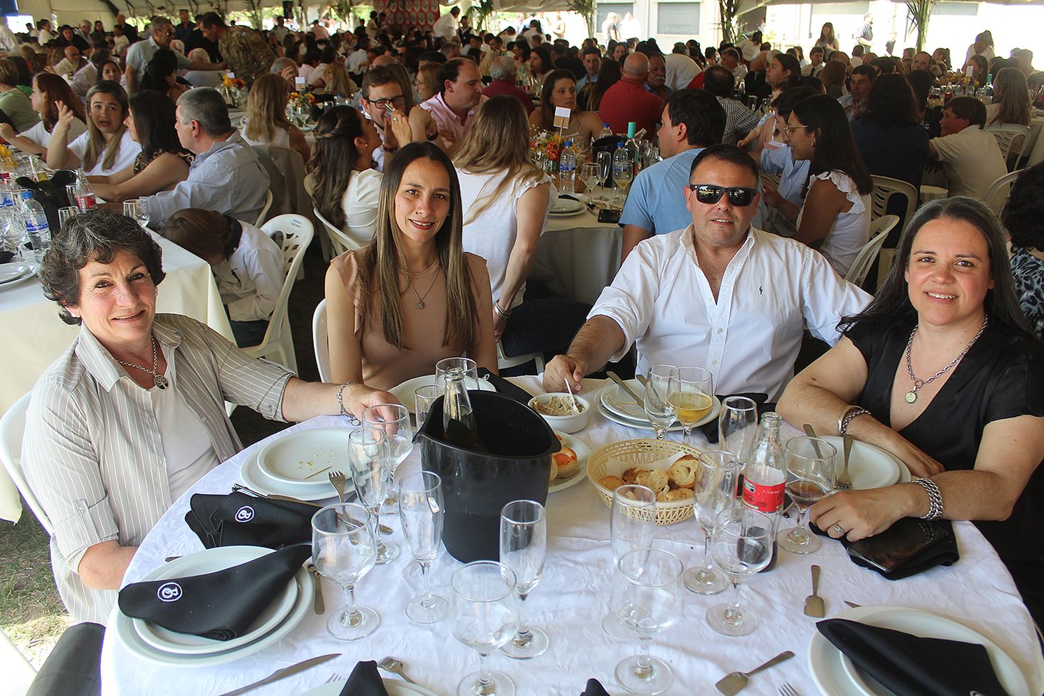 Gran almuerzo de Bomberos en imágenes