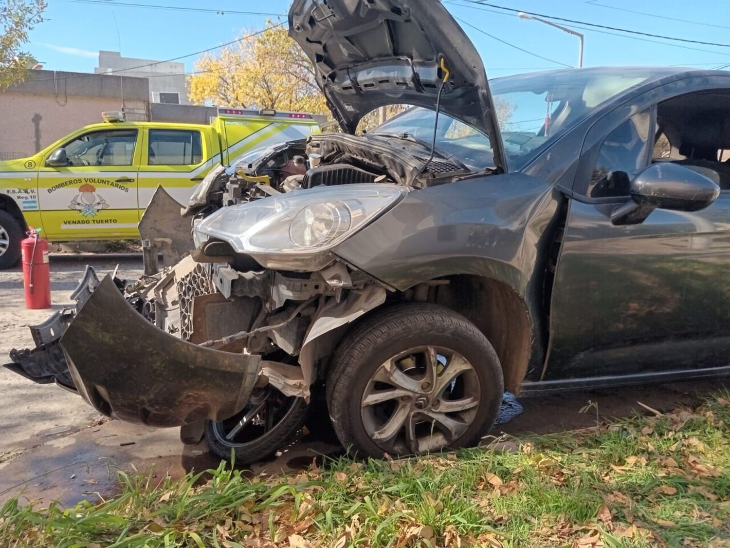 Venado Tuerto: espectacular accidente en 9 de Julio y Balcarce