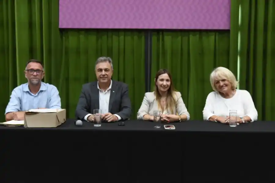 Caminos de la Ruralidad: Se licitó la compra de 11 000 toneladas de ripio para mantenimiento de caminos rurales en nuestra zona