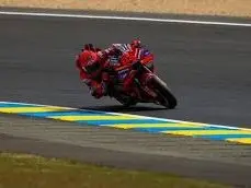 Márquez lideró la práctica libre 1 de hoy en Silverstone.Foto:AP