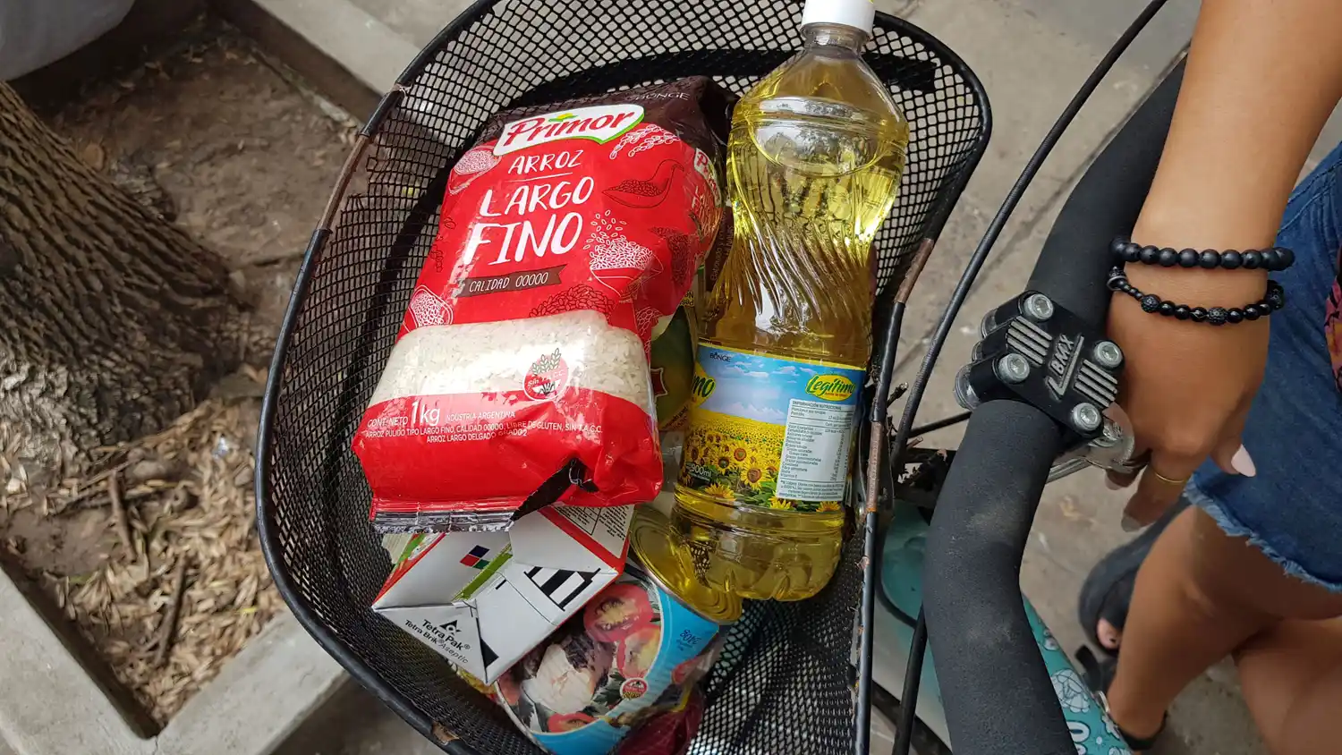 alimentos escuelas caja marzo