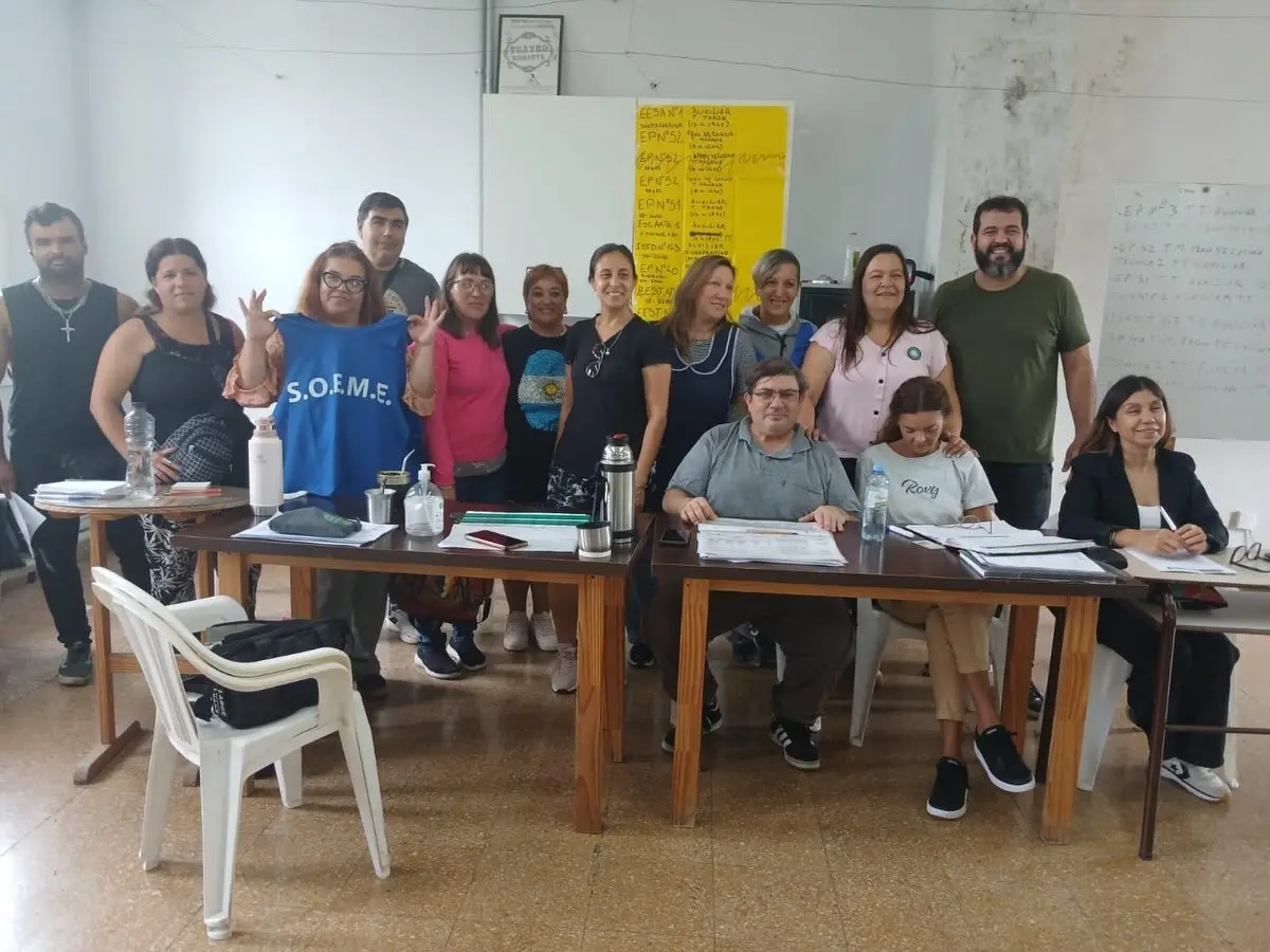 Presente. Soeme estuvo en regularización de cargos en educación