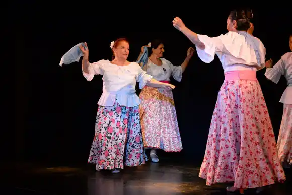 Los centros gerontológicos realizarán muestras y talleres como cierre del ciclo 2025