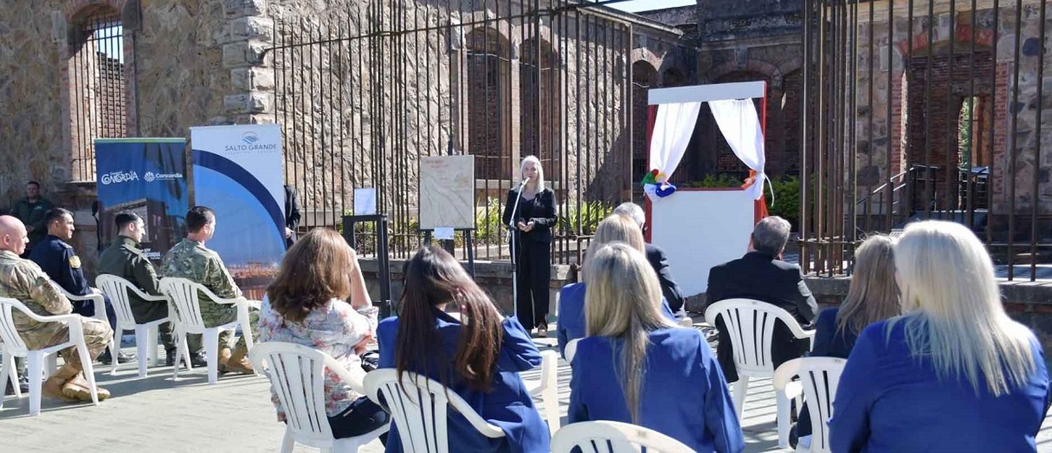 Quedó inaugurada la muestra itinerante de arte inclusiva “Lo Esencial es Invisible a los Ojos”