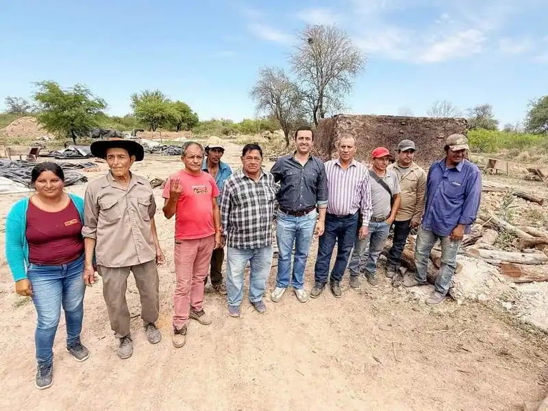 Las Lomitas: se puso en funcionamiento nuevo
sistema de bombeo de agua para ladrilleros