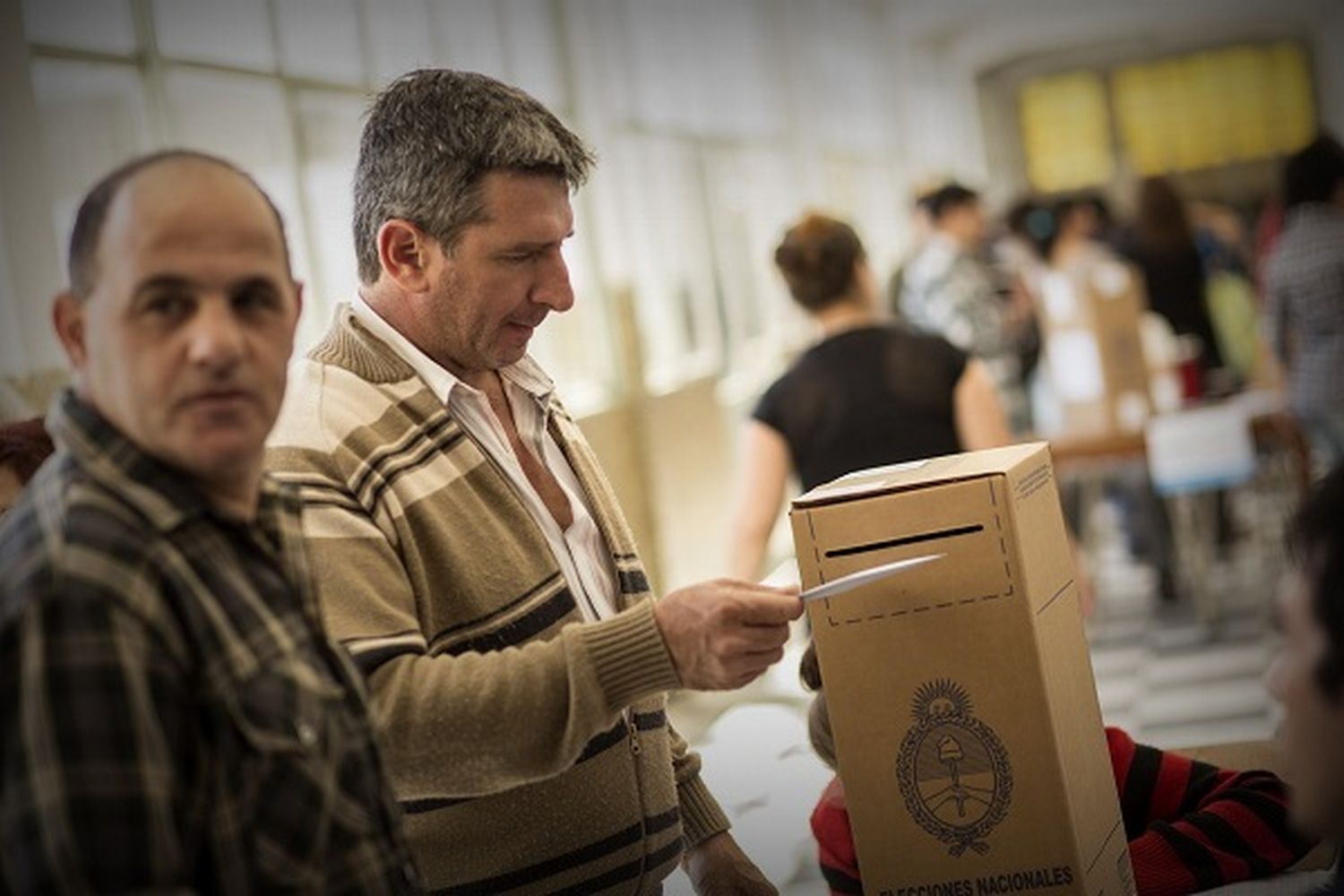 Todos los precandidatos a la intendencia quieren debate