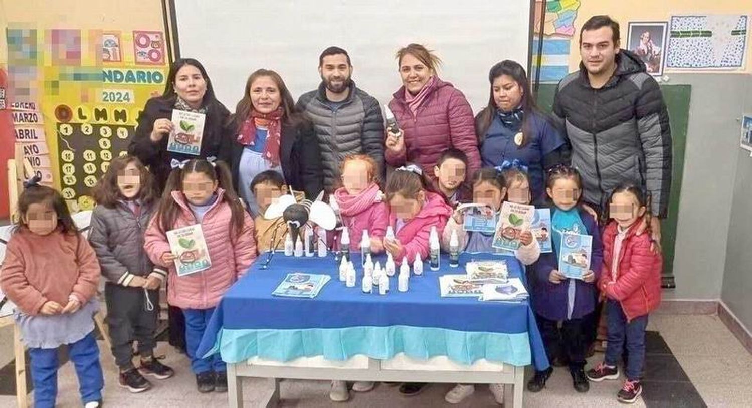 Autoridades brindaron una charla sobre
dengue para jardineritos de Pozo del Tigre