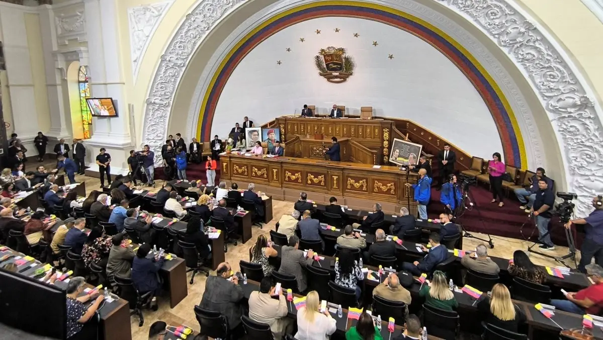 Asamblea Nacional difirió segunda discusión del proyecto de ley para reformar los símbolos patrios