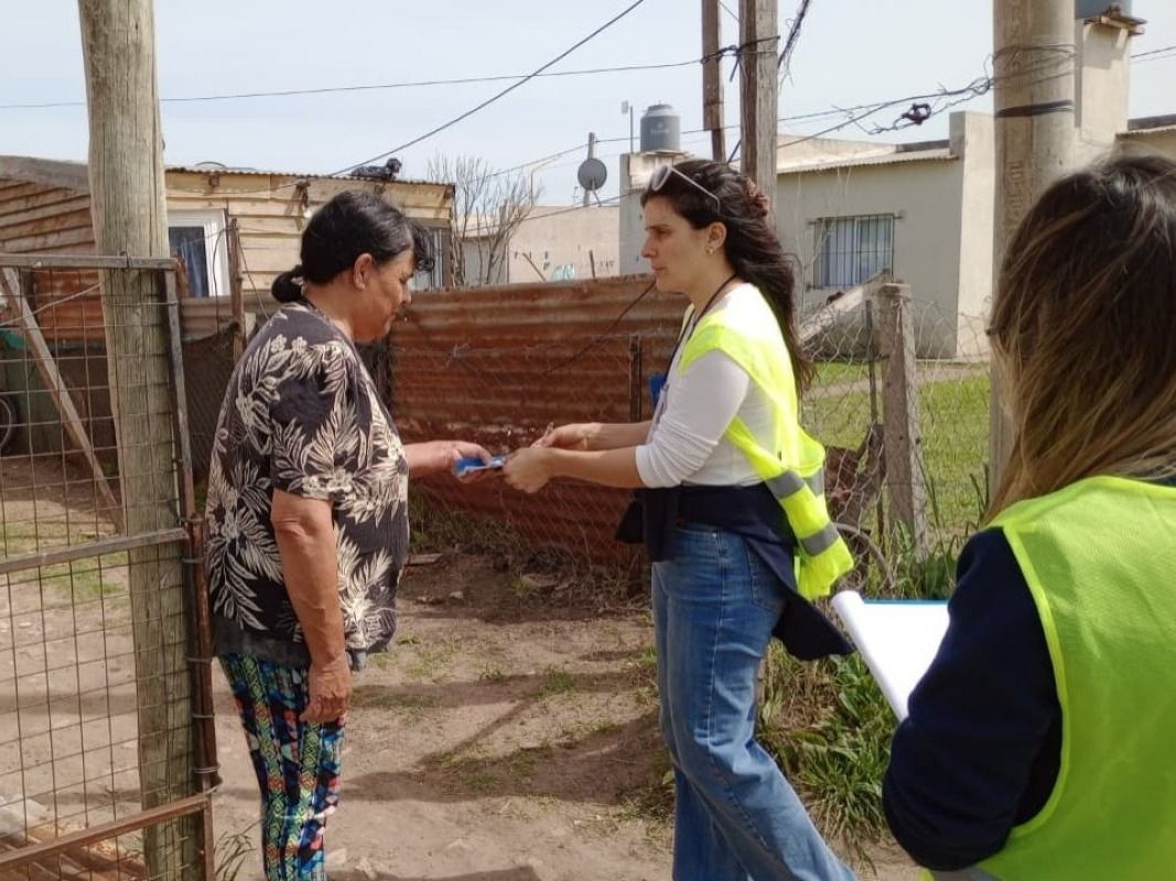 Patio Limpio: continúa la campaña para prevenir el dengue en el barrio Zupichinni