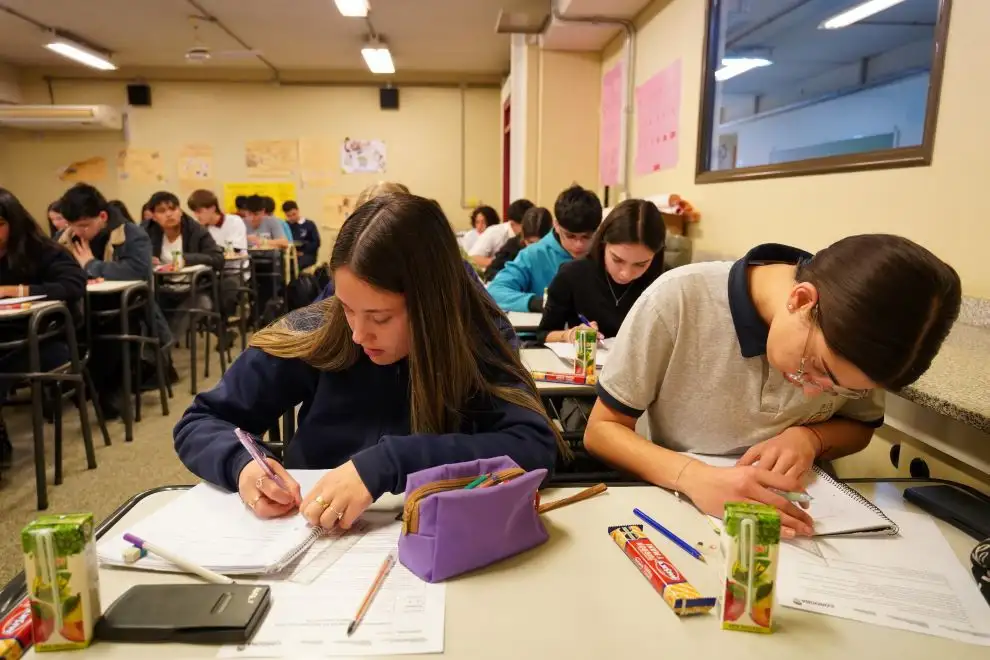 El 5% de los argentinos considera la educación como uno de los principales problemas del país.