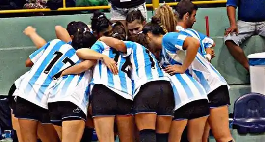 Argentina, con Larralde, clasificó al Mundial