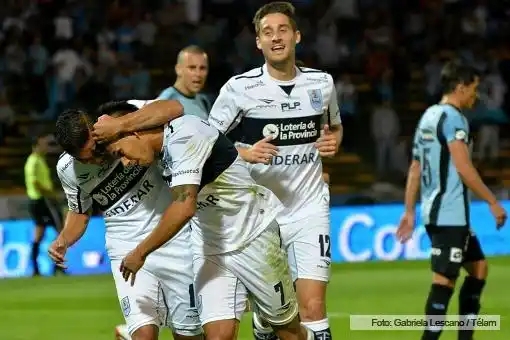 Fútbol de Primera: De visitante, Gimnasia derrotó a Belgrano y lo alejó de la punta