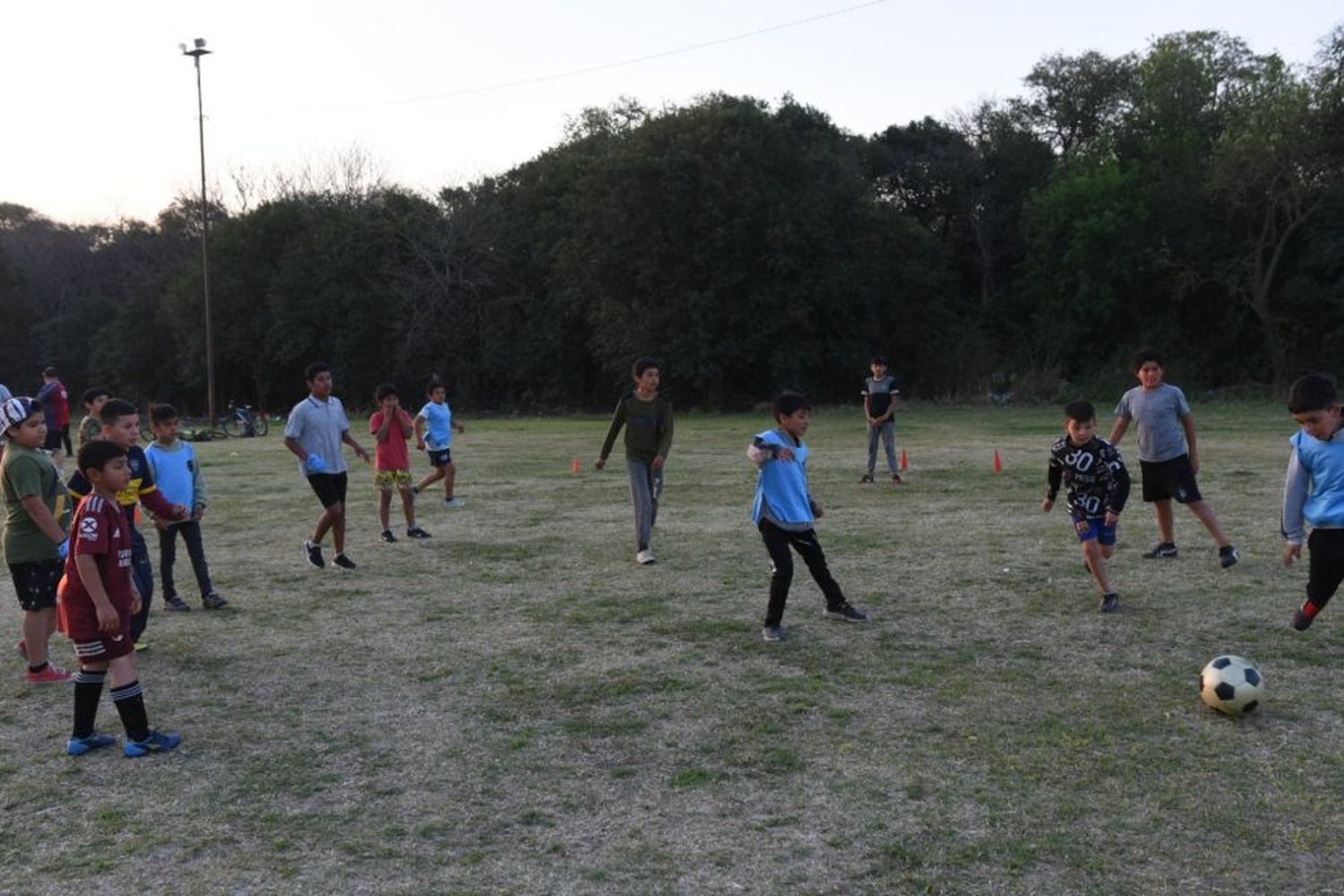 La ciudad cuenta con 26 escuelitas deportivas barriales en 23 barrios de la ciudad