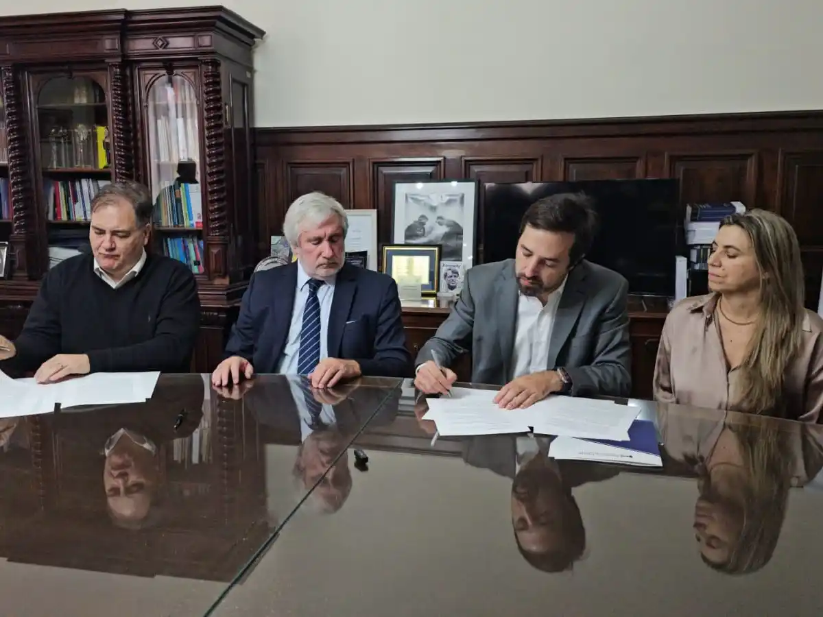 Firma del Convenio de cooperación interinstitucional