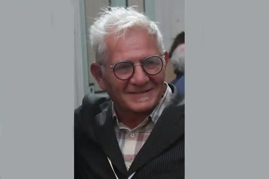 Hondo pesar por el fallecimiento de un conocido periodista y DT de hockey en la región