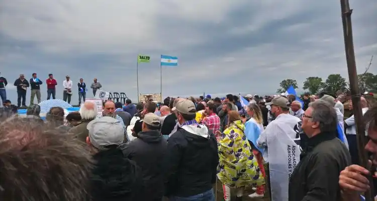 Protesta del Campo: Propusieron hacer un tractorazo a Buenos Aires