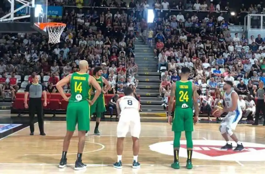 Derrota de Argentina ante Brasil en la previa del Mundial